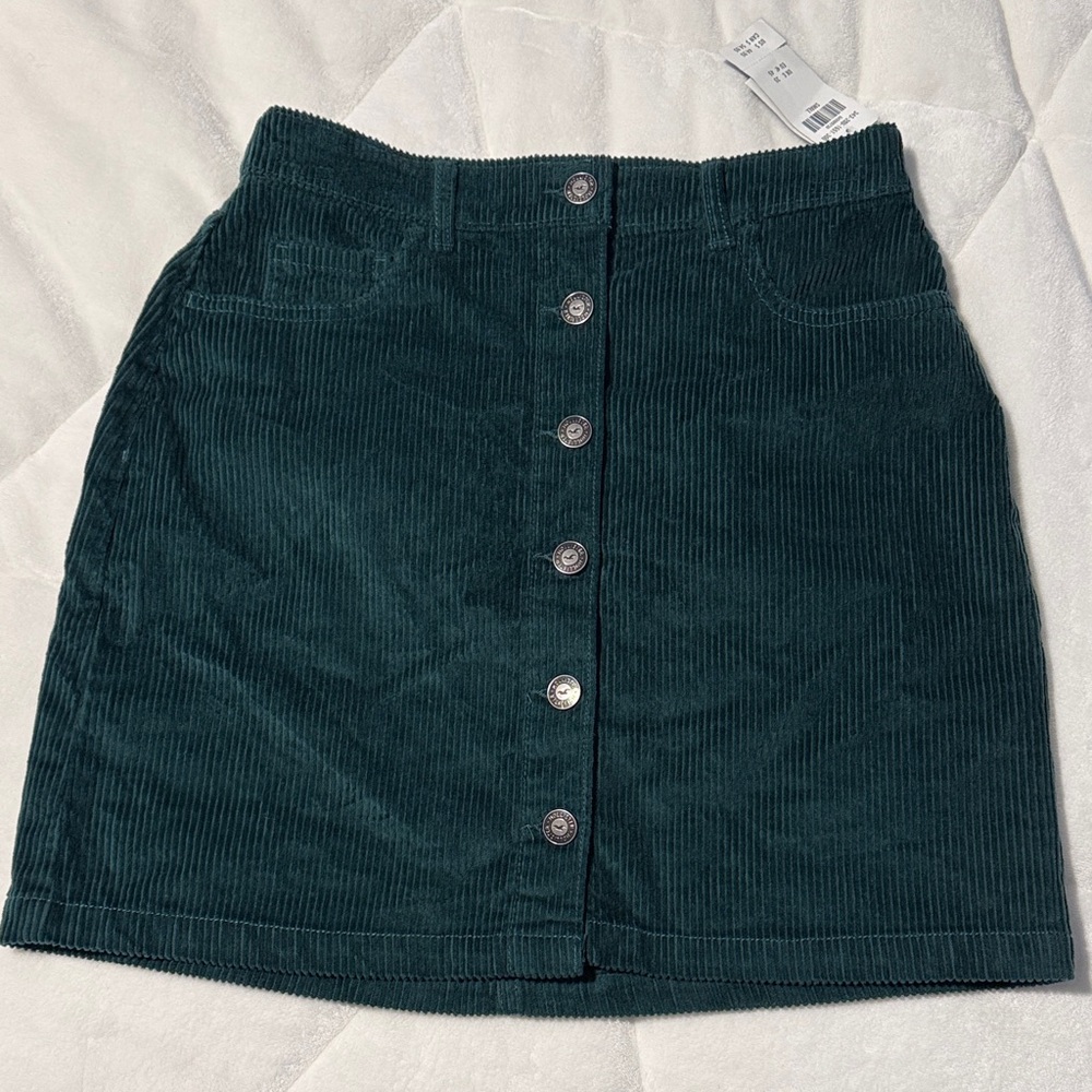 NWT Hollister Dark Green Skirt